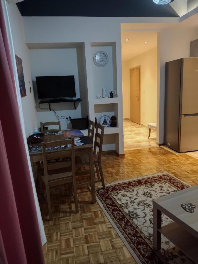 City Center Apartment อิโออันนินา ภายนอก รูปภาพ